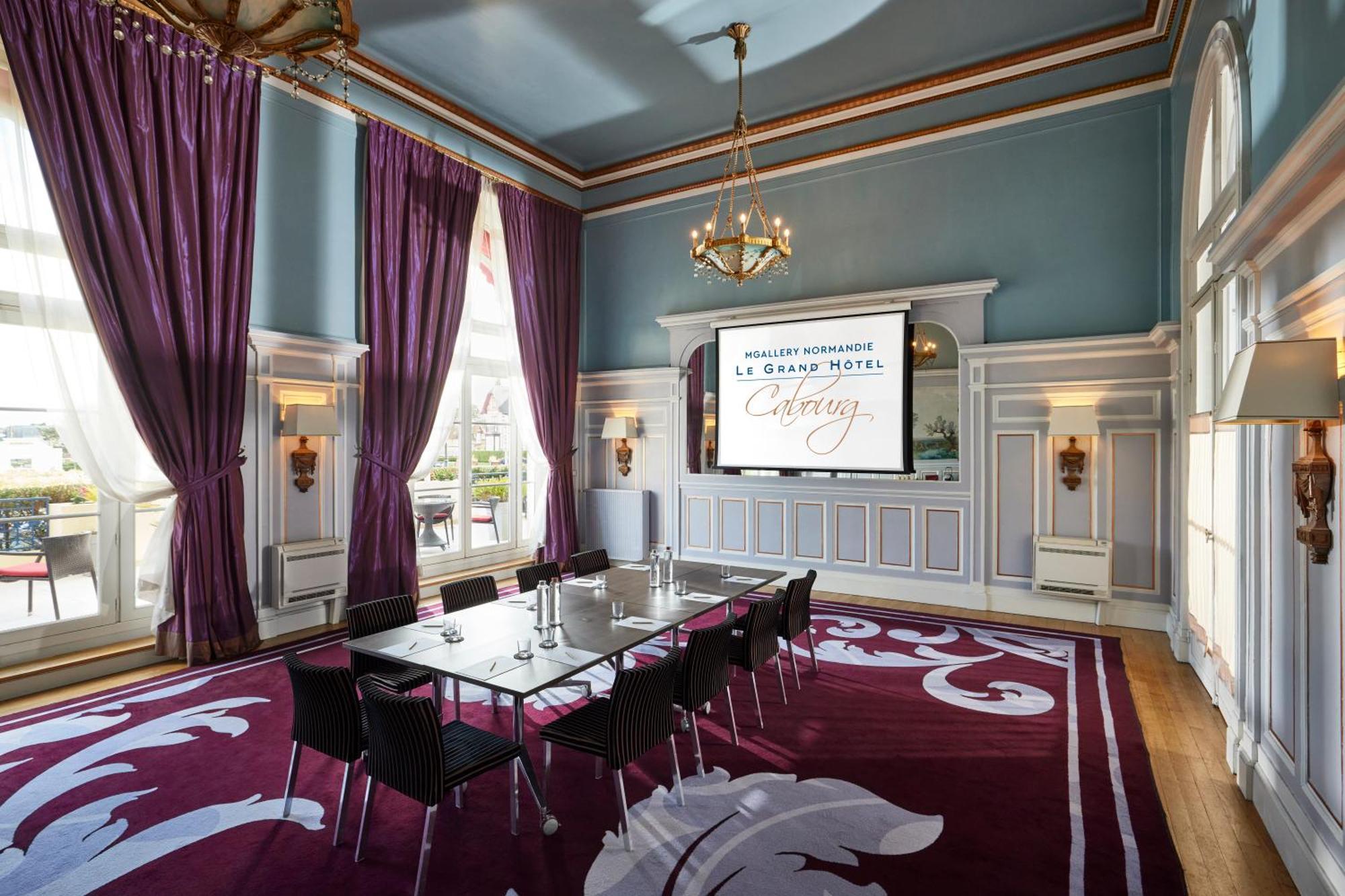Le Grand Hotel De Cabourg - Mgallery Collection Esterno foto