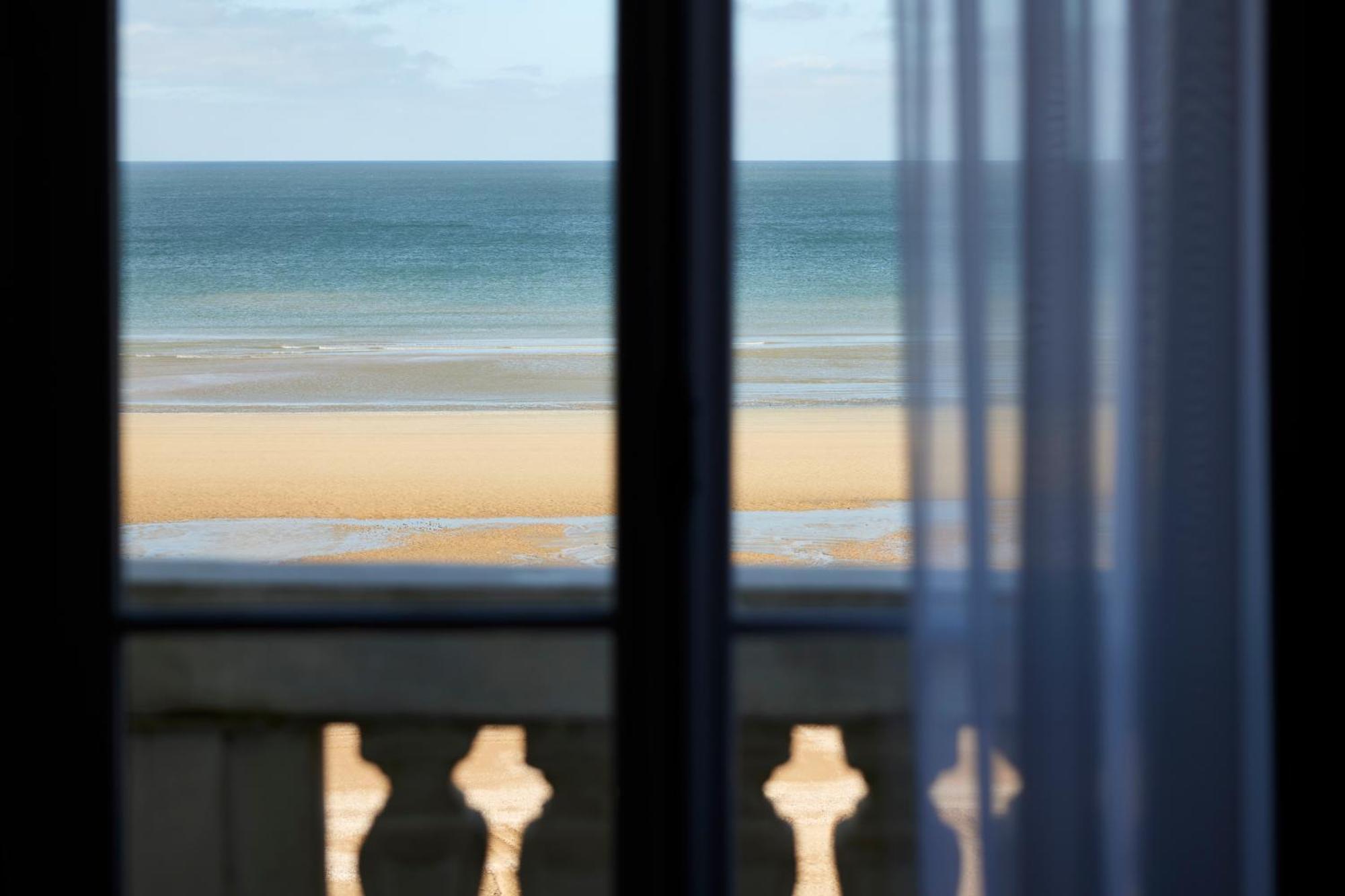Le Grand Hotel De Cabourg - Mgallery Collection Esterno foto