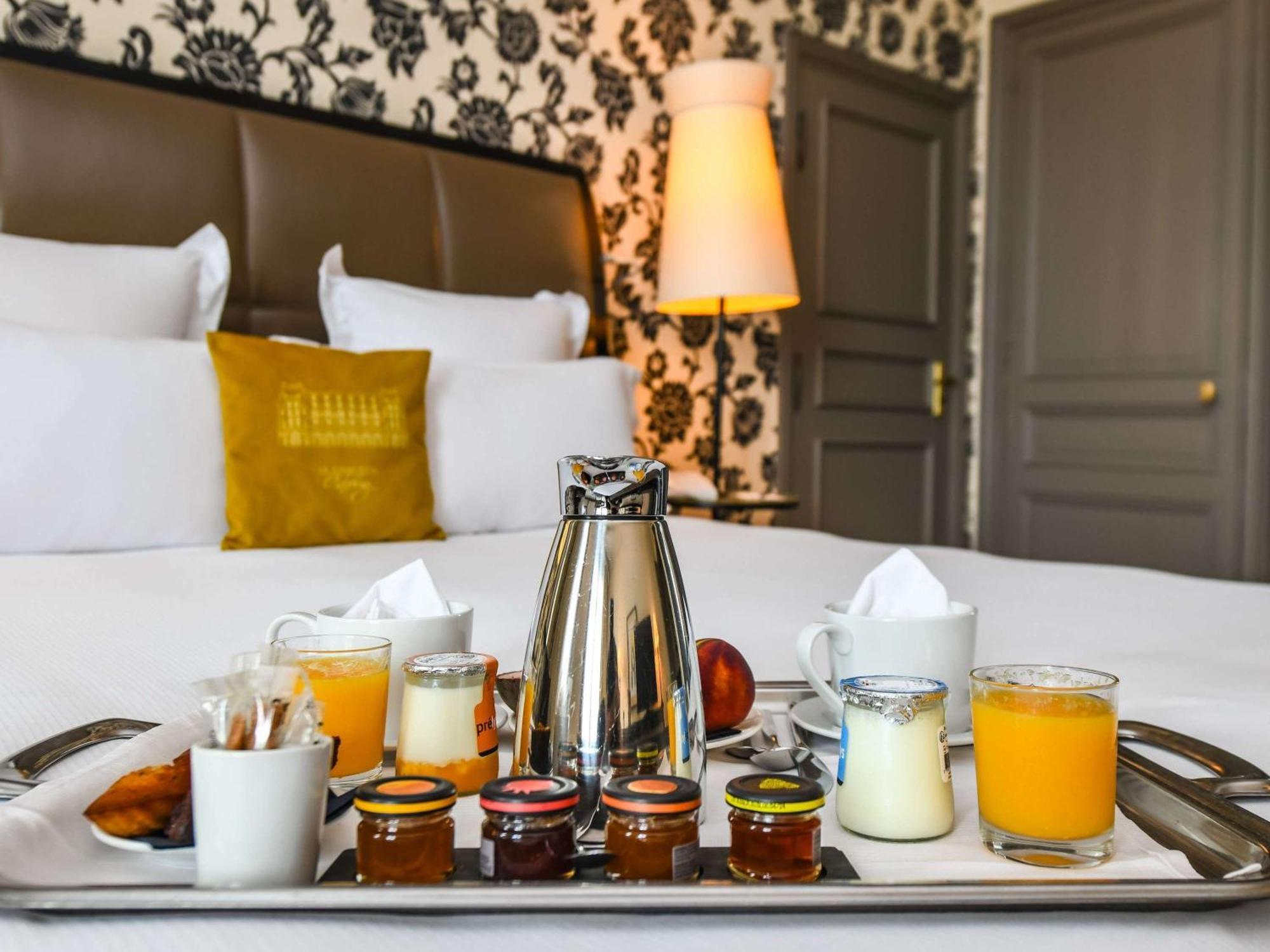 Le Grand Hotel De Cabourg - Mgallery Collection Esterno foto